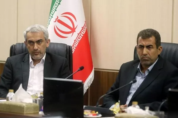 بررسی واگذاری سهام شرکت ملی نفت با حضور وزیر اقتصاد در مجمع تشخیص مصلحت نظام