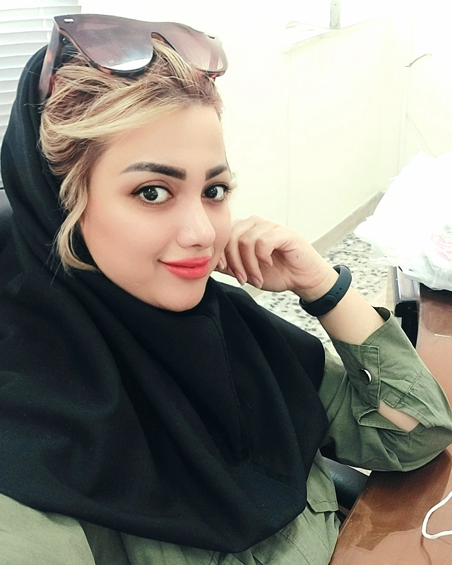 هانیه شهرخی